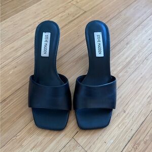 Steve Madden Black Kitten Heels
